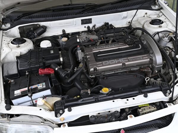 Mitsubishi 4G63 2.0L Engine