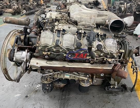 Mitsubishi 6DR5 Diesel Engine